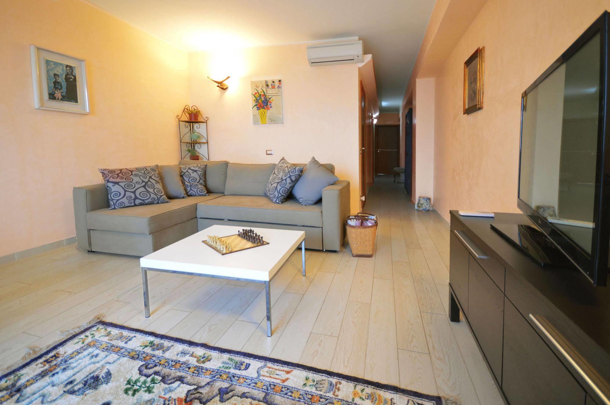 Mar Dei Poeti - Luxury Suites Torre Archirafi 외부 사진