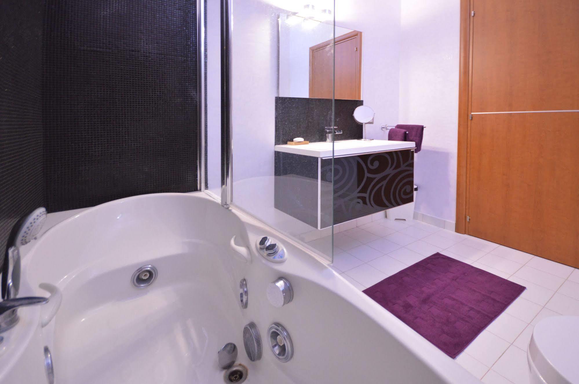 Mar Dei Poeti - Luxury Suites Torre Archirafi 외부 사진