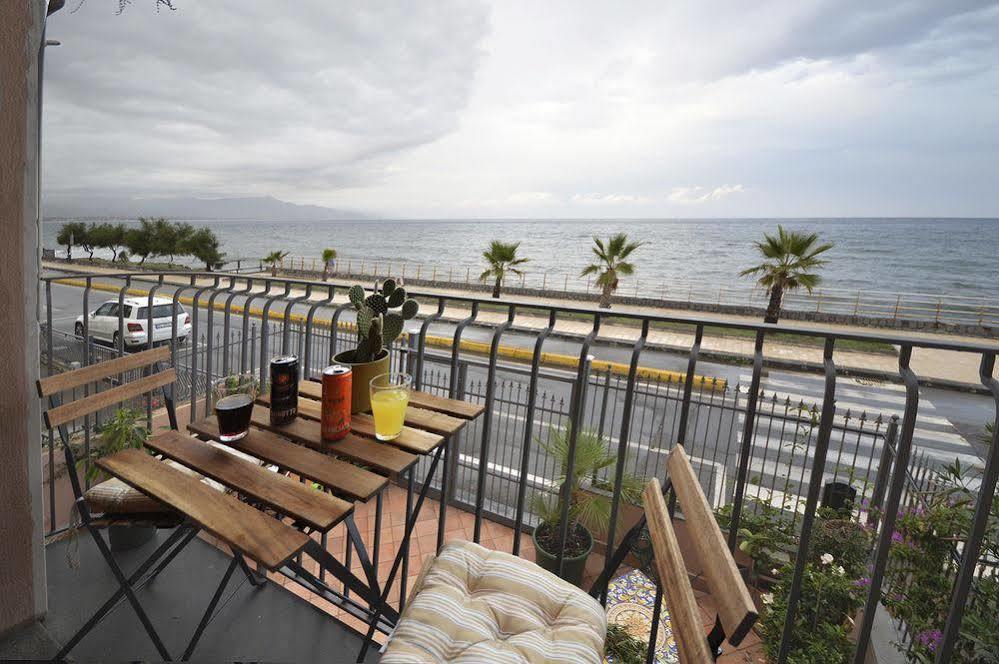 Mar Dei Poeti - Luxury Suites Torre Archirafi 외부 사진